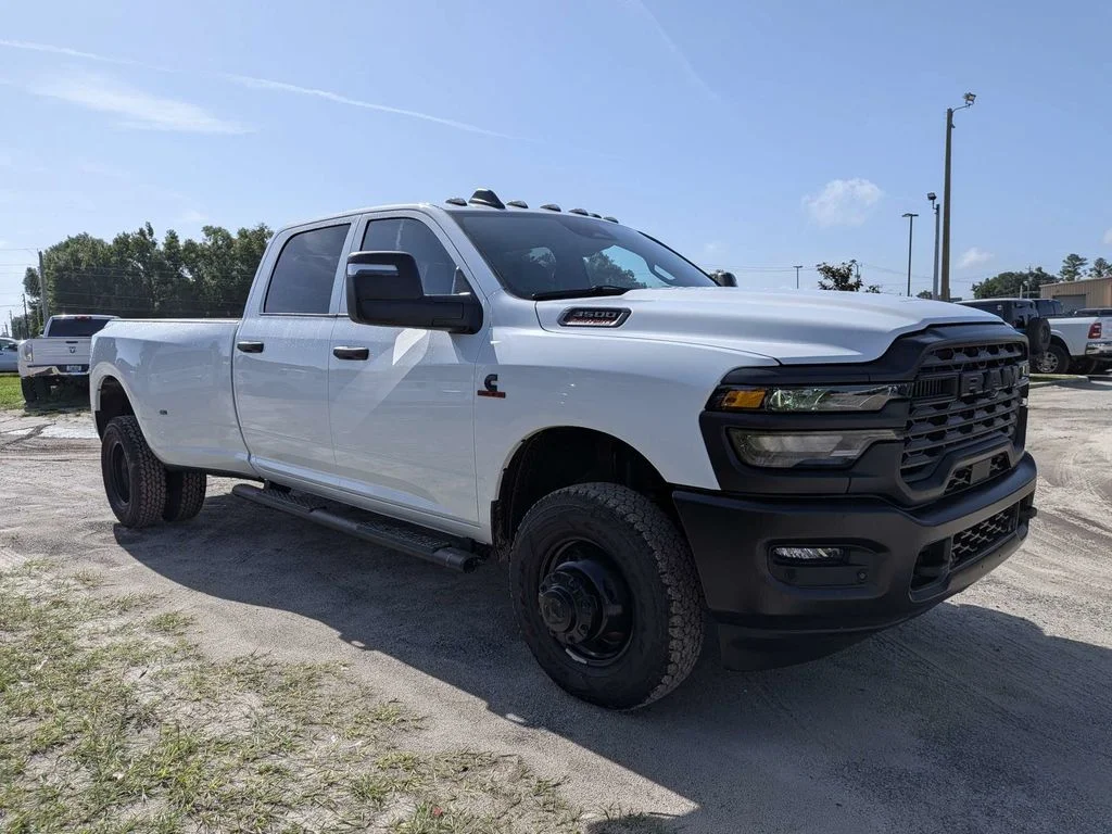 New 2026 Bright White Clear-Coat Exterior Paint RAM Tradesman image 1