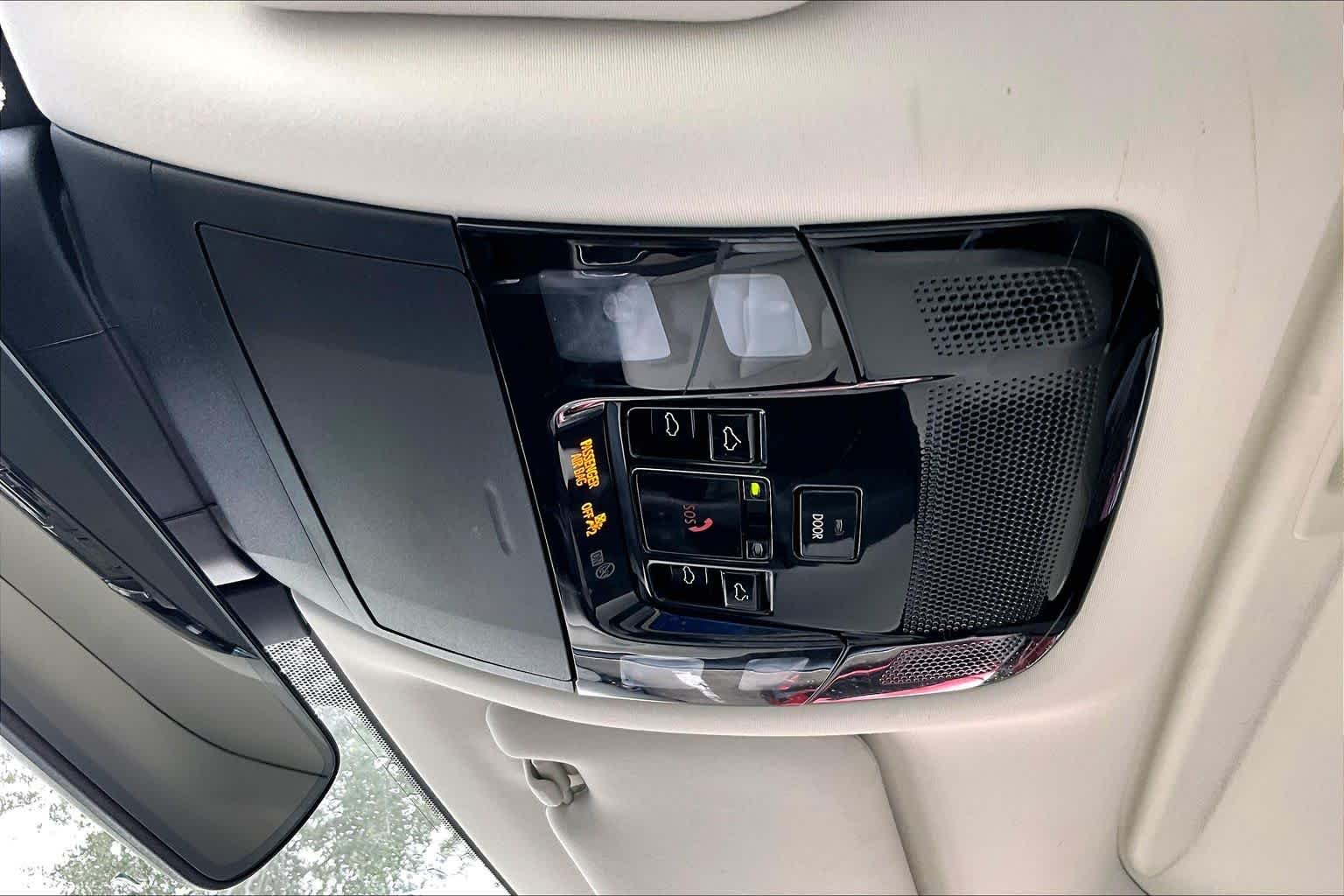 Used 2024 Nightfall Mica Lexus Premium image 31