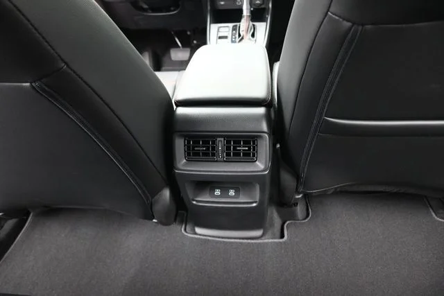 2025 Honda CR-V Sport-L - Photo 29