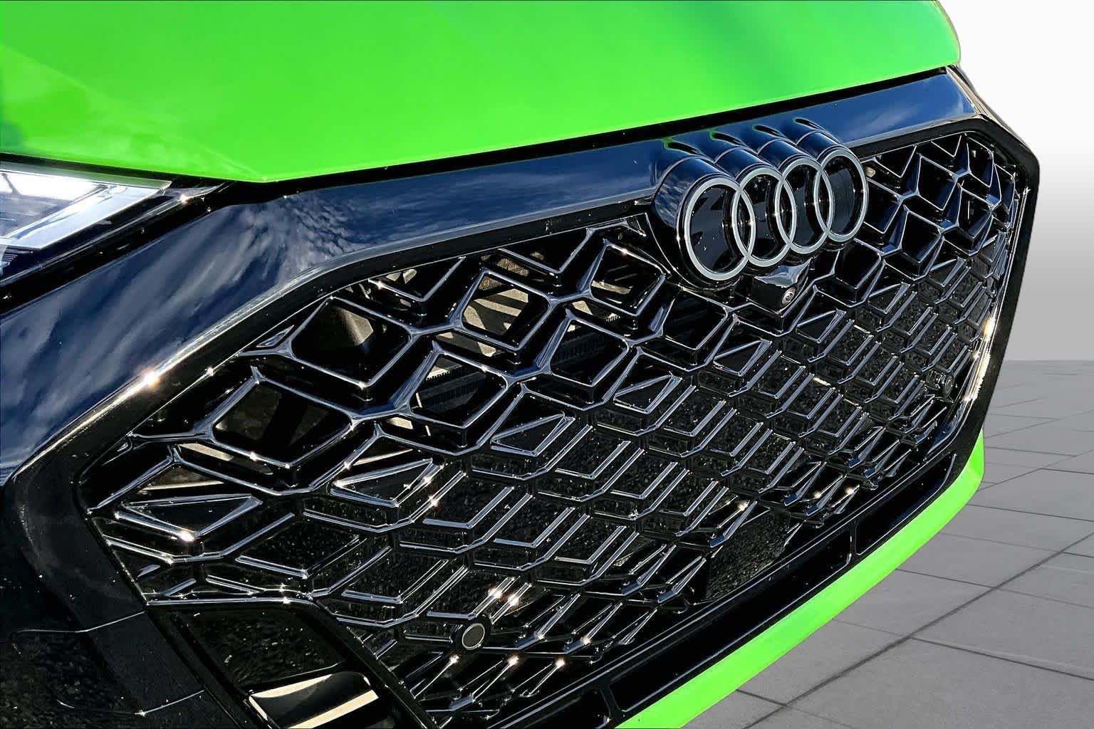 Used 2026 Kyalami Green Metallic Audi  image 32