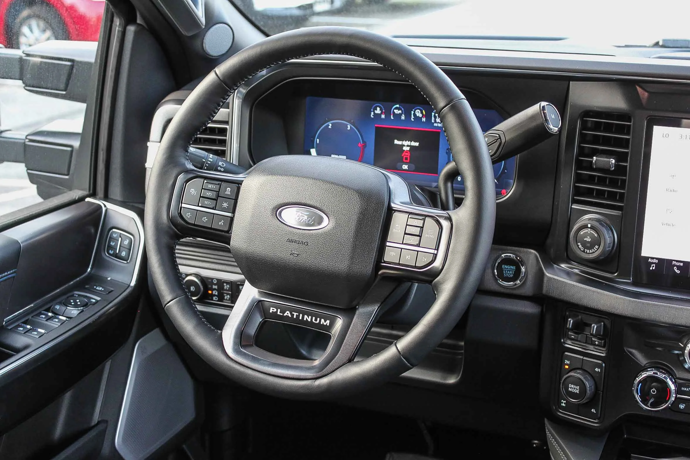 New 2026 Star White Metallic Tri-Coat Ford F-350® Platinum® image 18