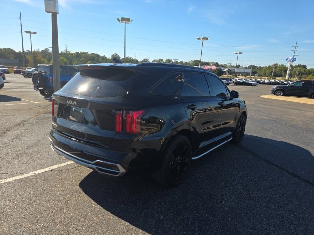 Used 2023 Black Kia SX image 3