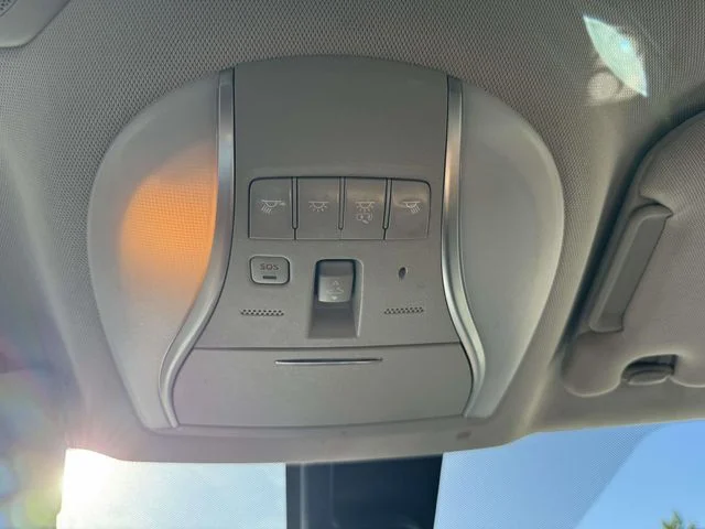 Used 2018 Gray INFINITI Base image 40