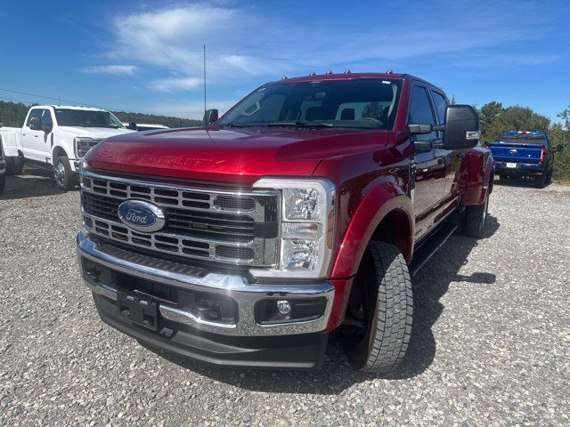 Used 2026 Ruby Red Metallic Tinted Clearcoat Ford XLT image 1
