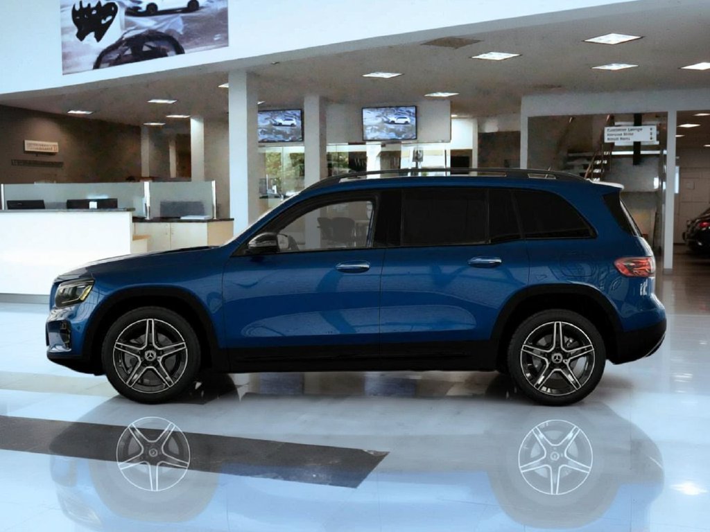 New 2026 Starling Blue Metallic Mercedes-Benz GLB 250 image 33