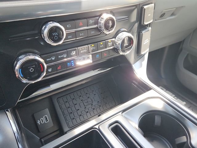 New 2026 Agate Black Metallic Ford Lariat® image 20