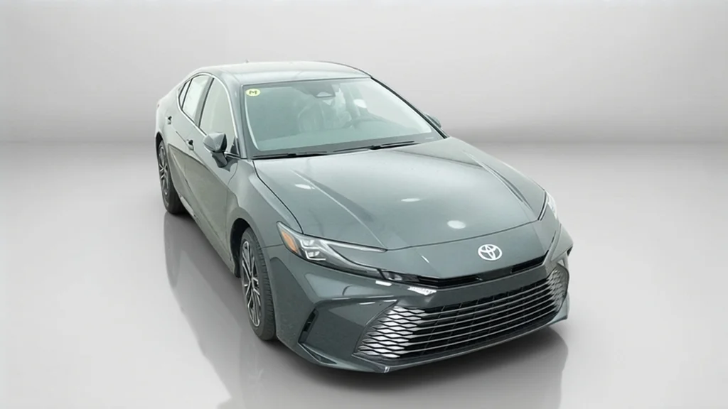 New 2027 Underground Toyota XLE image 4