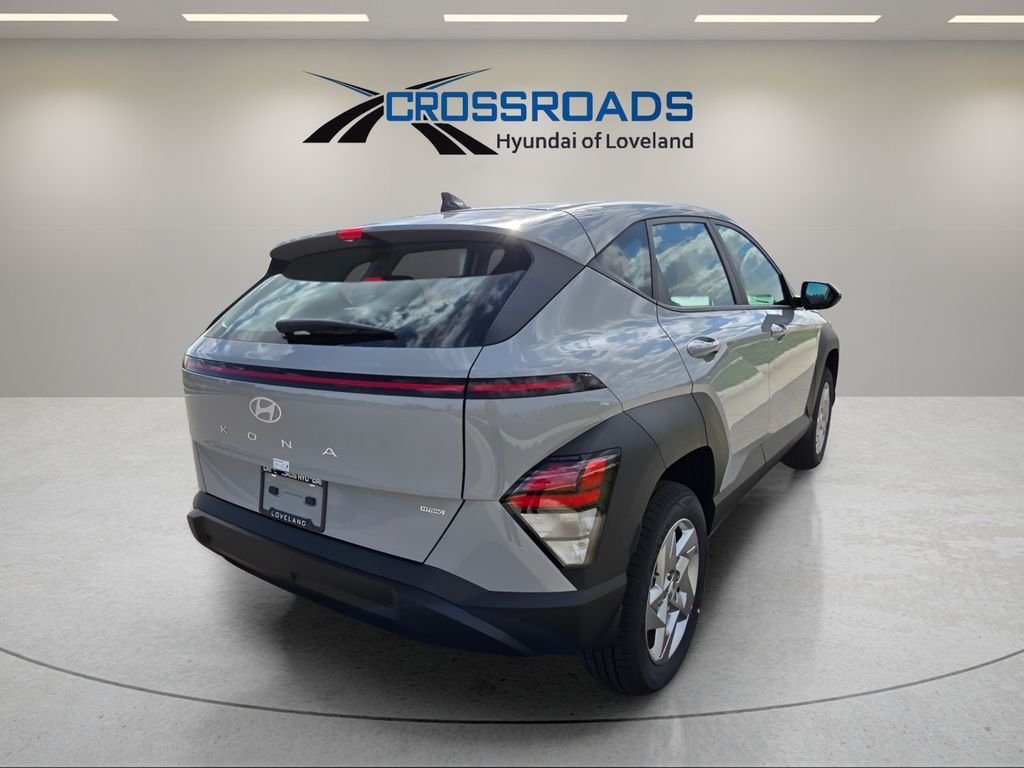 New 2026 Cyber Gray Metallic Hyundai SE image 6