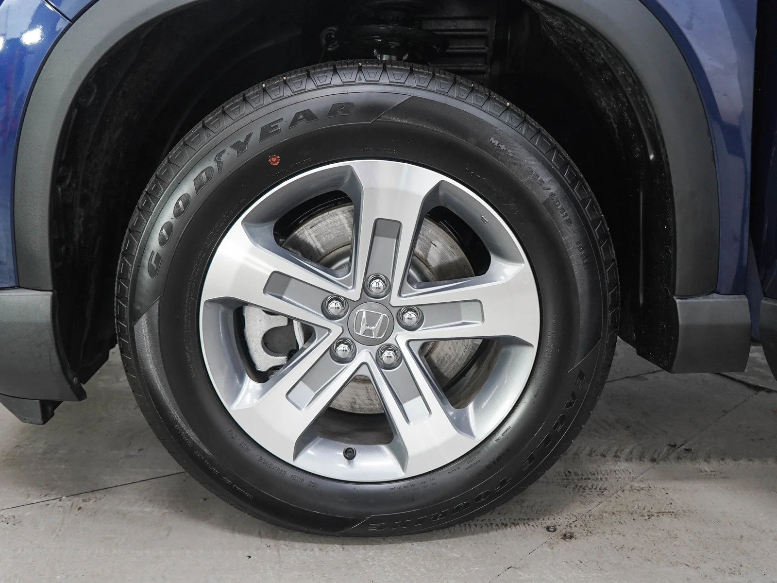 Used 2025 Blue Honda EX-L image 33