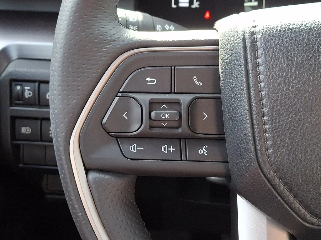 Used 2026 Black Toyota SR5 image 22