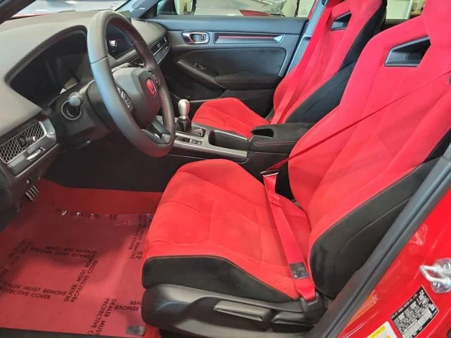 2024 Honda Civic Hatchback Type-R - Photo 18