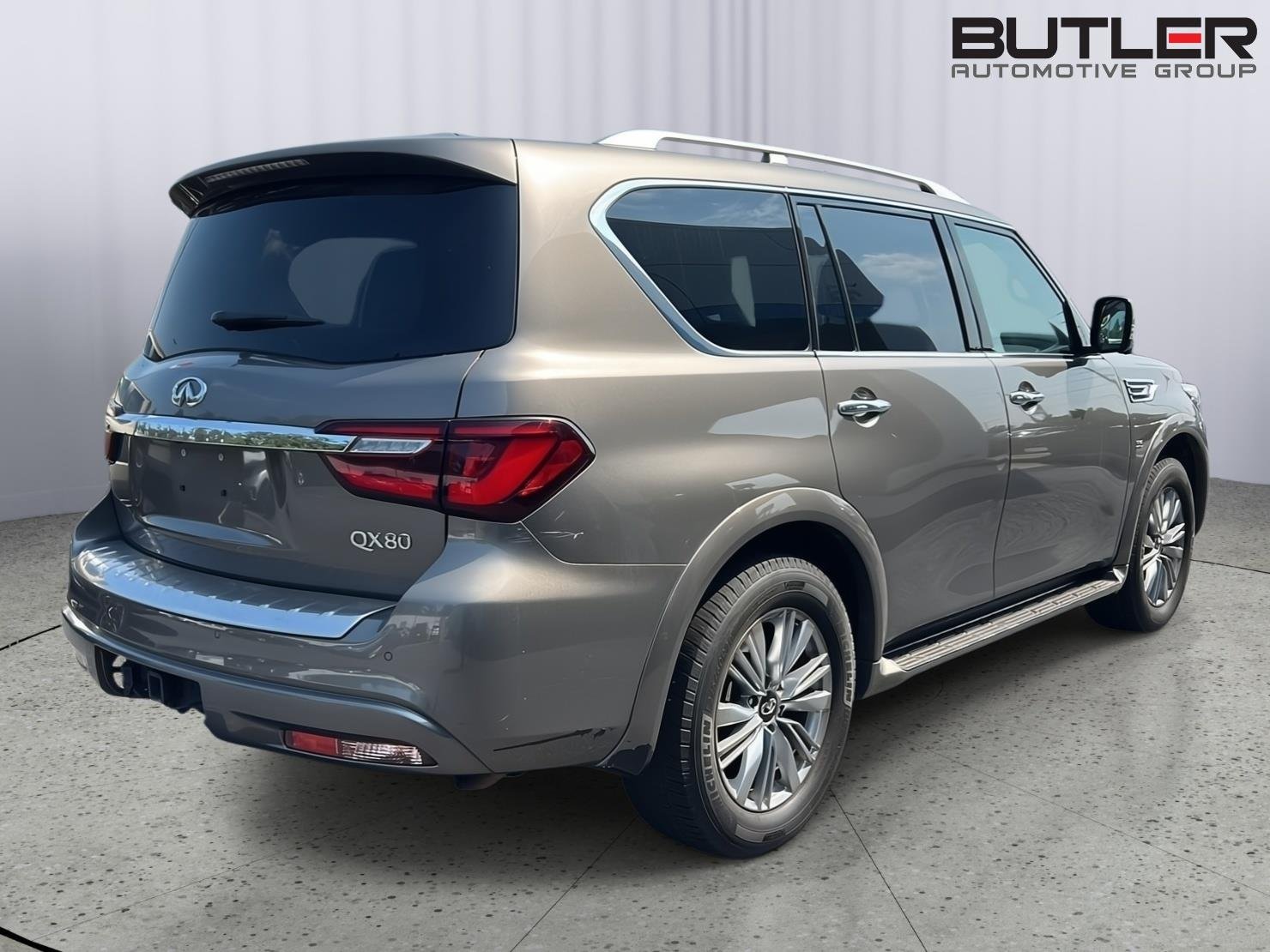 Used 2018 Smoky Quartz INFINITI 2WD image 4