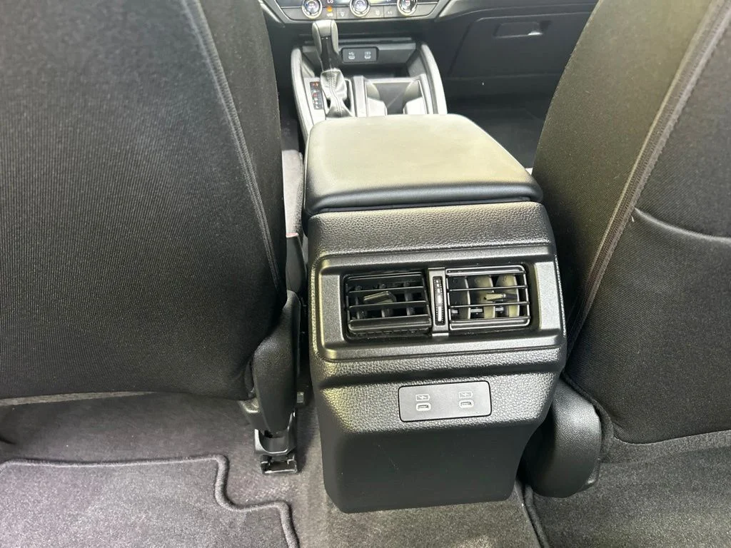 Used 2026 Silver Honda LX image 27