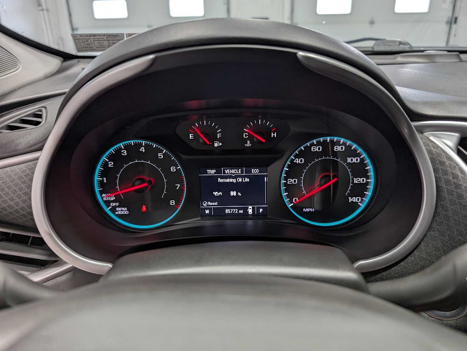 Used 2018 Summit White Chevrolet LS image 22