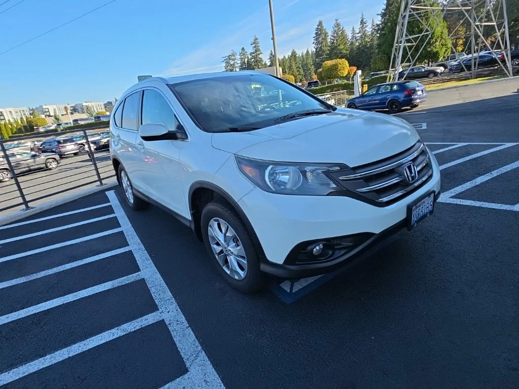 Used 2014 White Diamond Pearl Honda EX-L image 2