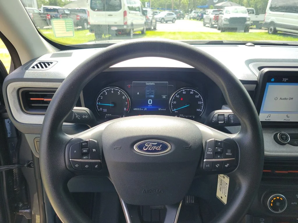 Used 2024 Gray Ford XLT image 24