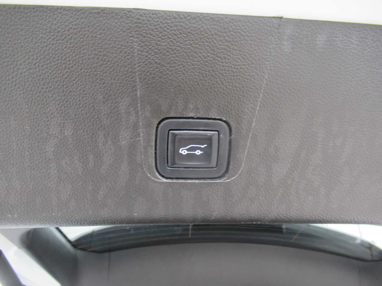 Certified Used 2022 Summit White Chevrolet LT Cloth image 20