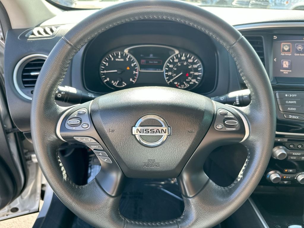 Used 2017 Silver Nissan SV image 3