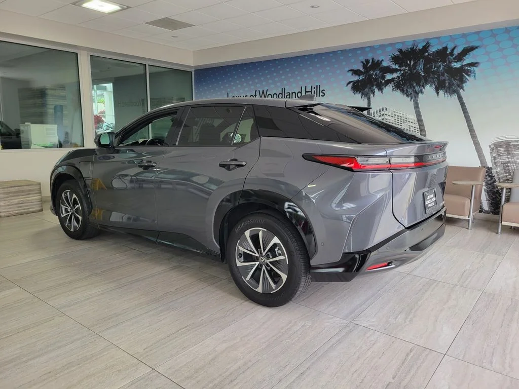 Used 2024 Cloudburst Gray Lexus 300e Premium image 3