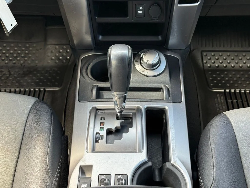 Used 2016 Gray Toyota SR5 Premium image 27
