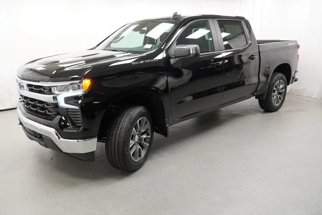 New 2026 Black Chevrolet LT image 4