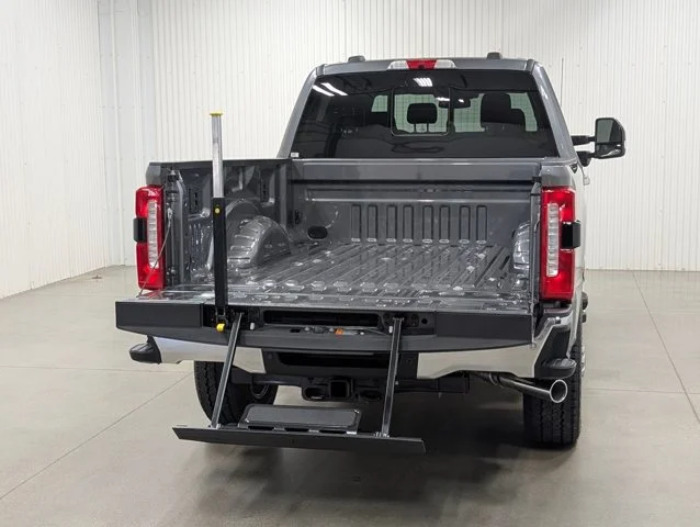 New 2026 Carbonized Gray Metallic Ford F-250® Lariat® image 65