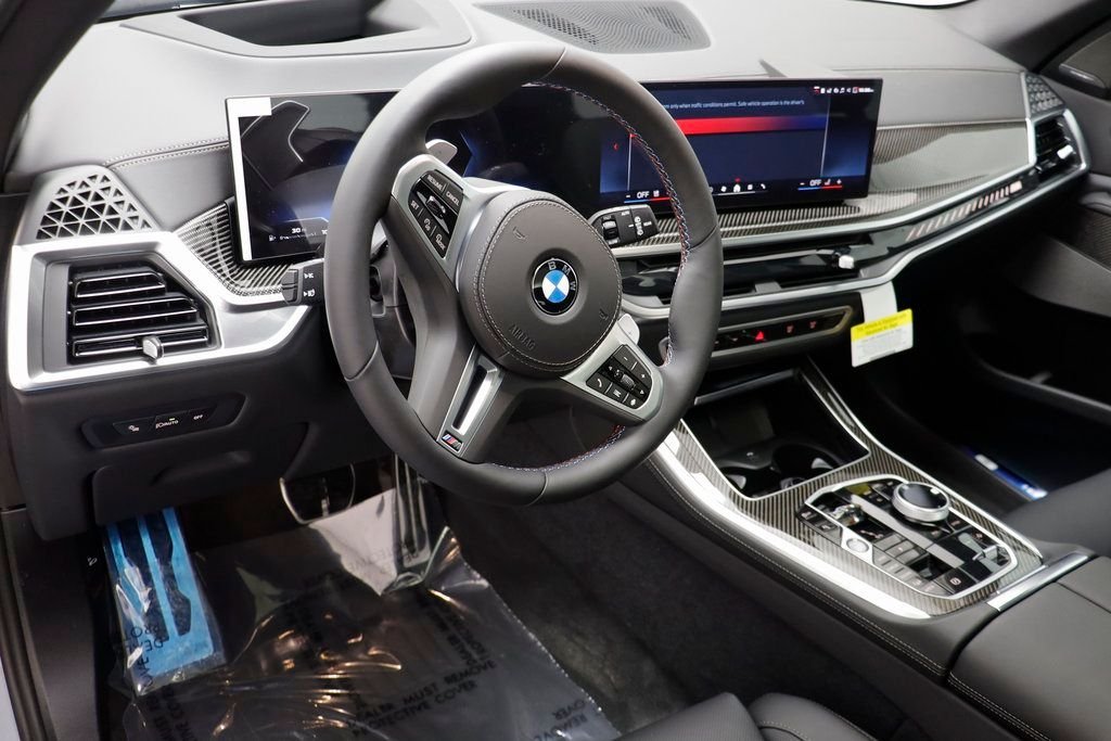 New 2026 Brooklyn Grey Metallic BMW M60i image 6