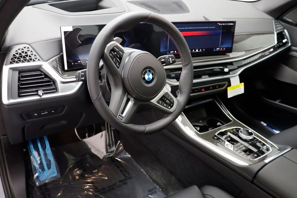 New 2026 Gray BMW M60i image 6