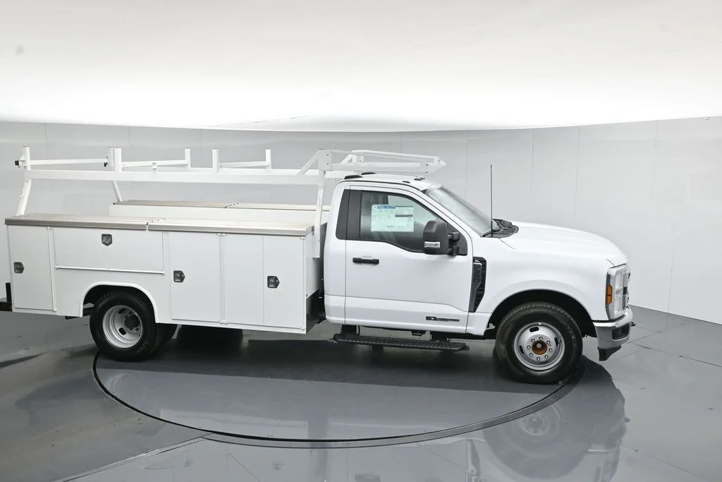 New 2025 White Ford XL image 58