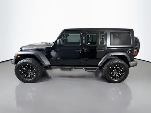 Used 2024 Black Jeep Sport S image 4