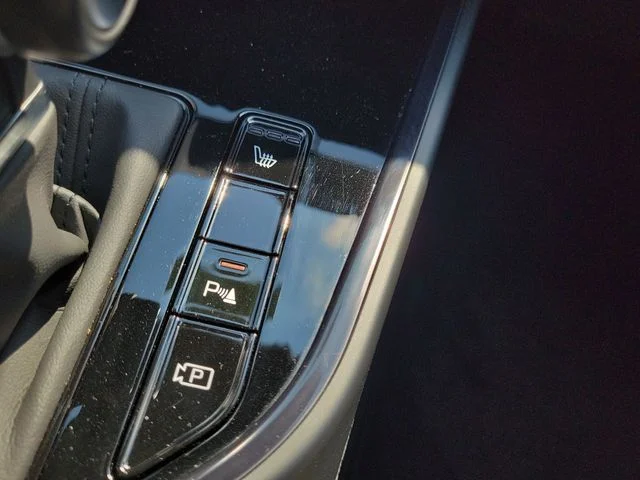 New 2025 Aurora Black Pearl Kia EX Touring image 35