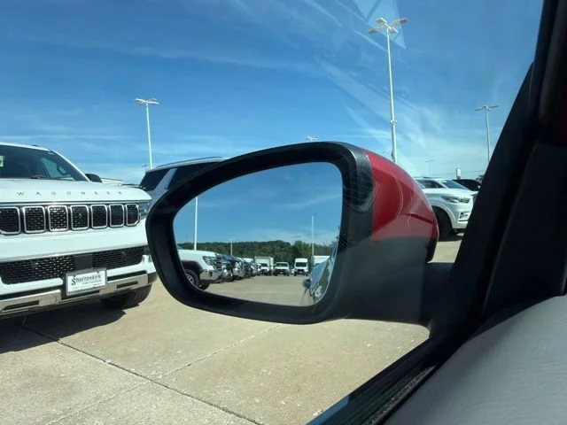 Used 2022 Red Nissan SV image 52