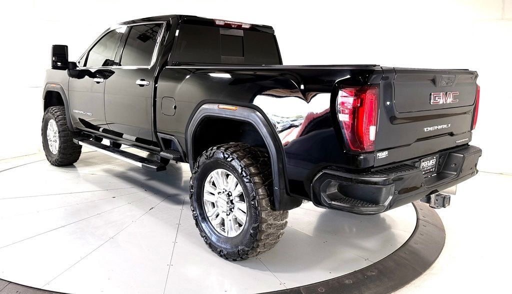 Used 2021 Black GMC Denali image 7
