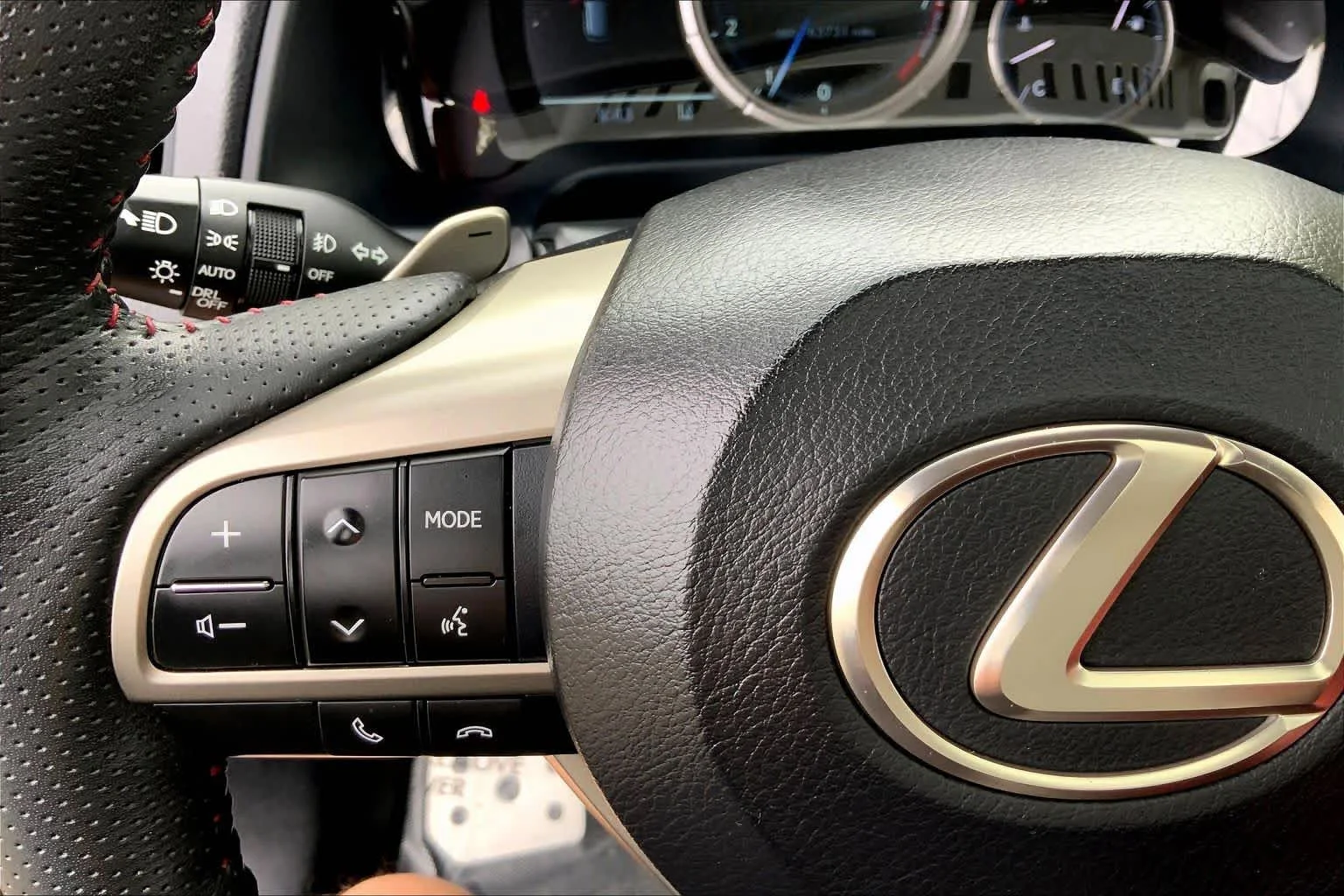 Certified Used 2022 CAVIAR Lexus F SPORT Handling image 24