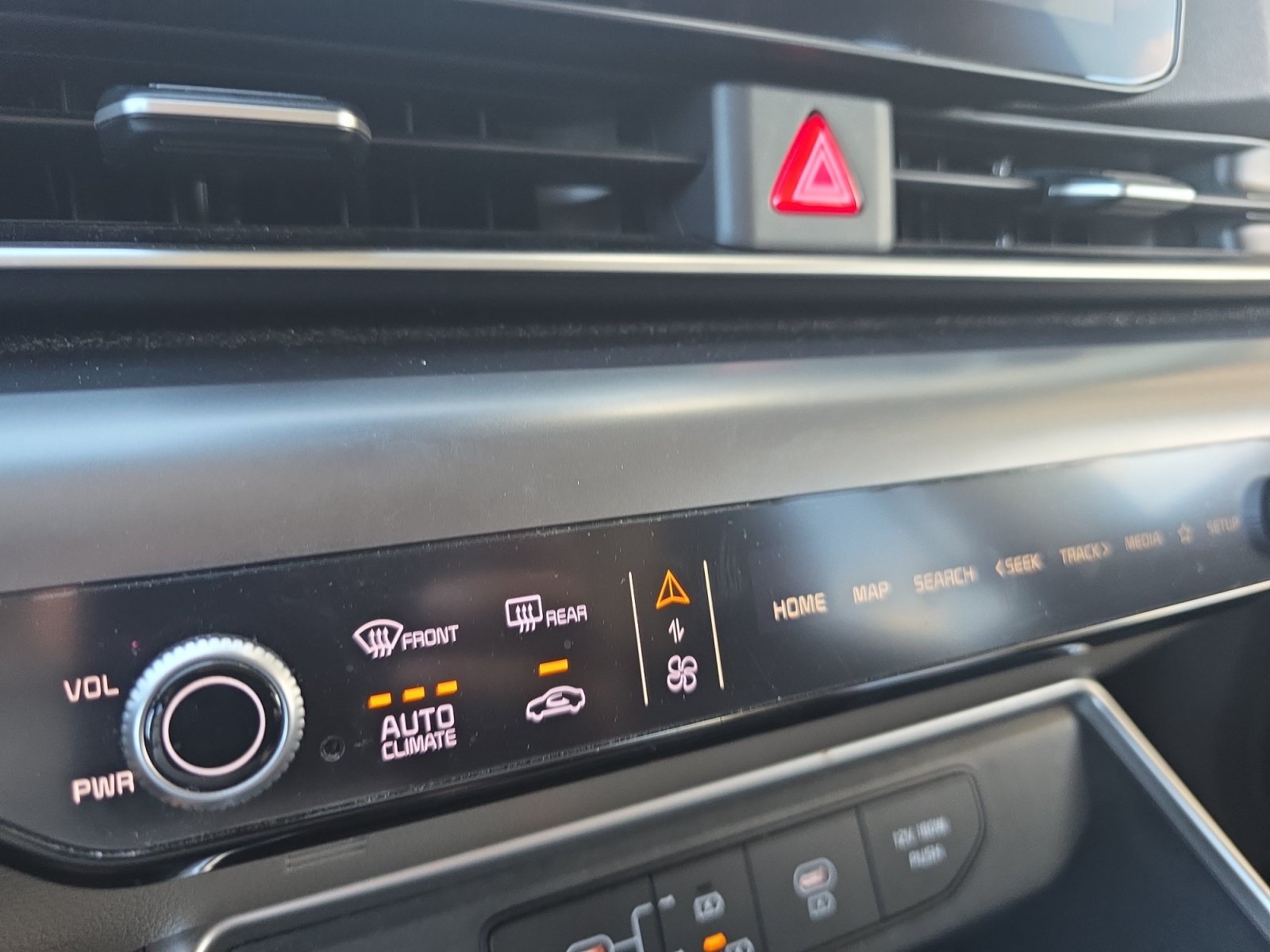Certified Used 2026 Panthera Metal Kia LXS image 15