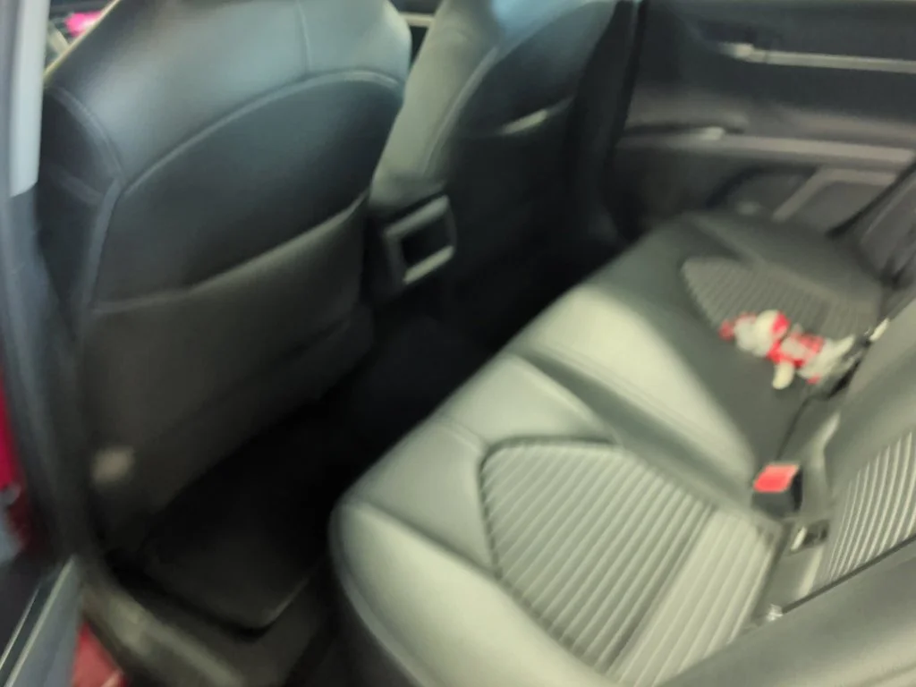 Used 2018 Ruby Flare Pearl Toyota SE image 4