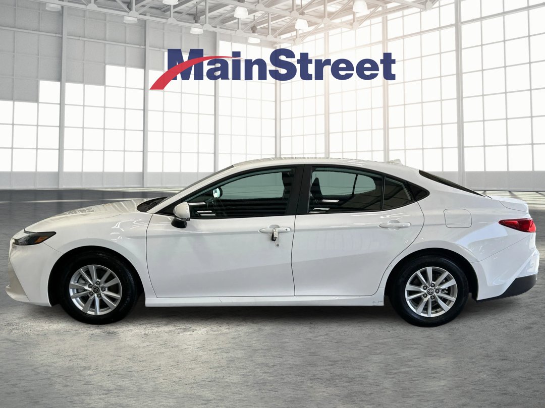 Used 2026 Toyota Camry LE with VIN 4T1DAACK0TU651641 for sale in Kansas City