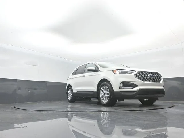 Certified Used 2024 White Metallic Ford SEL image 35