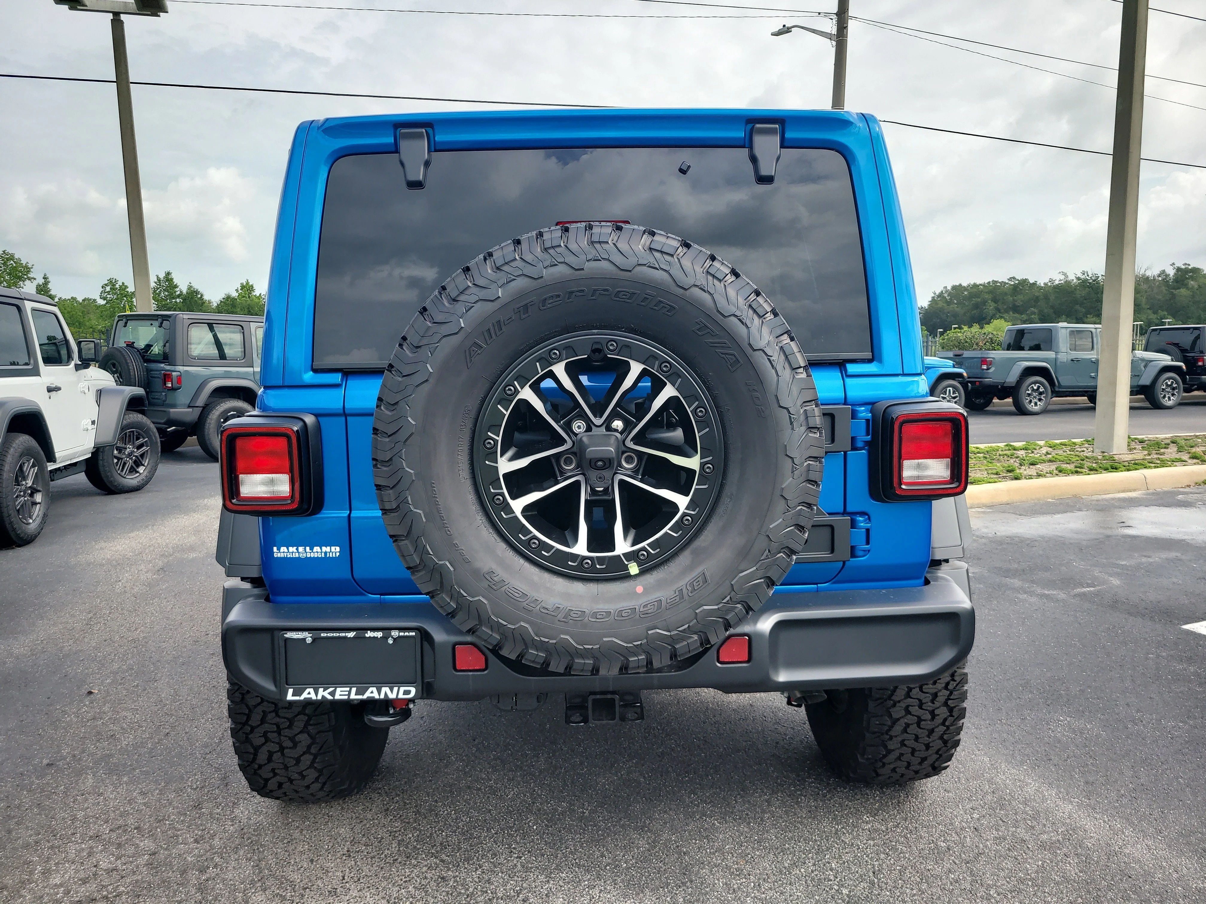 New 2026 Hydro Blue Pearlcoat Jeep Willys image 7