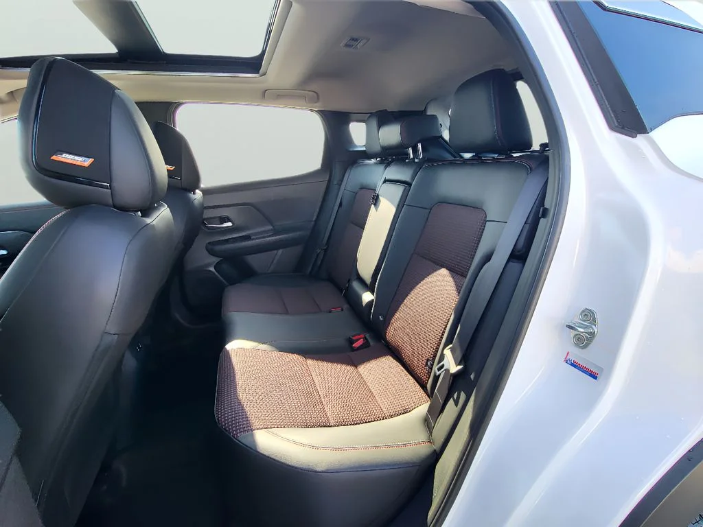 New 2026 Aspen White Tricoat Nissan SR image 23