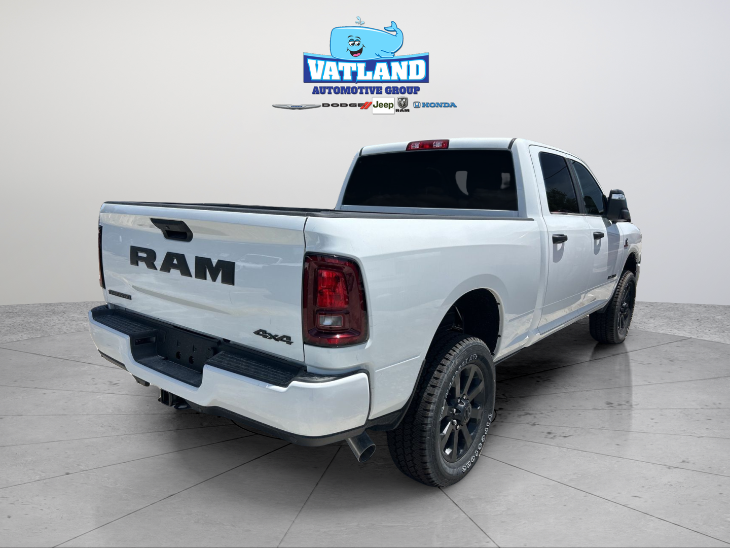 New 2026 Bright White Clear-Coat Exterior Paint RAM Big Horn image 5