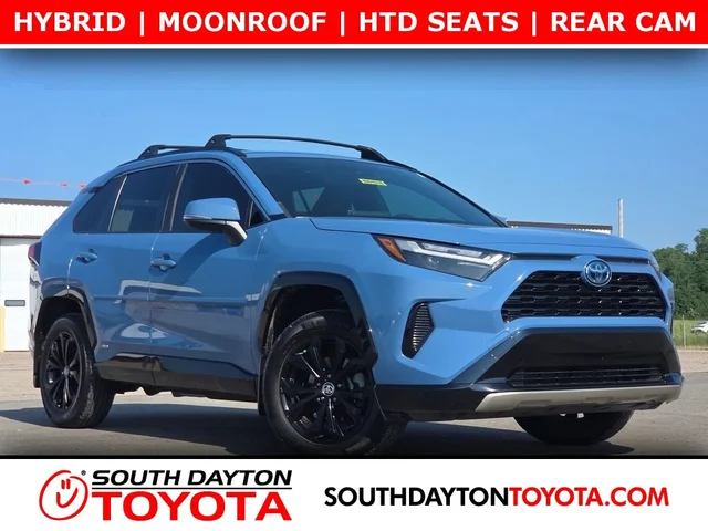 2022 Toyota RAV4 SE