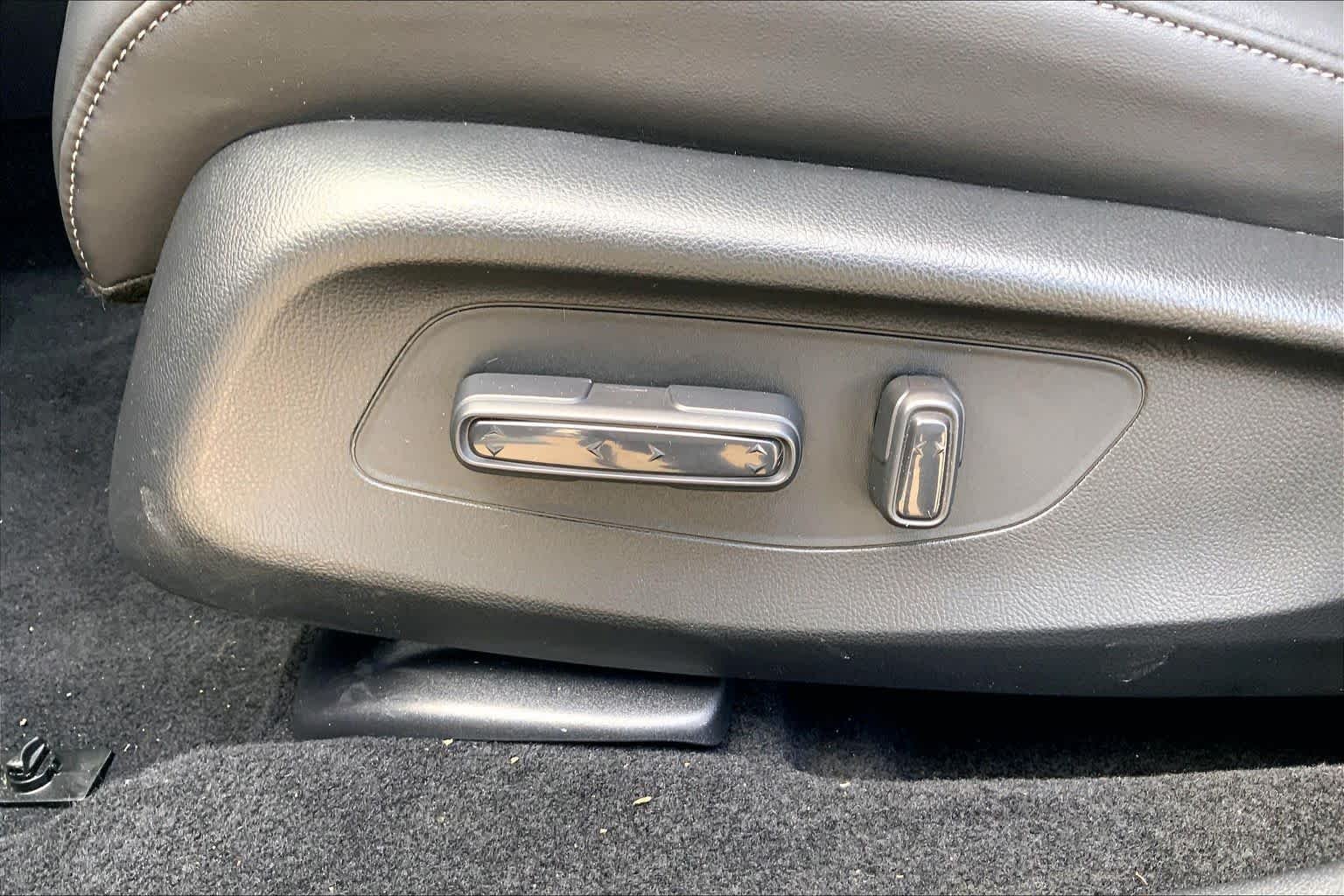 2025 Acura ADX Base - Photo 31