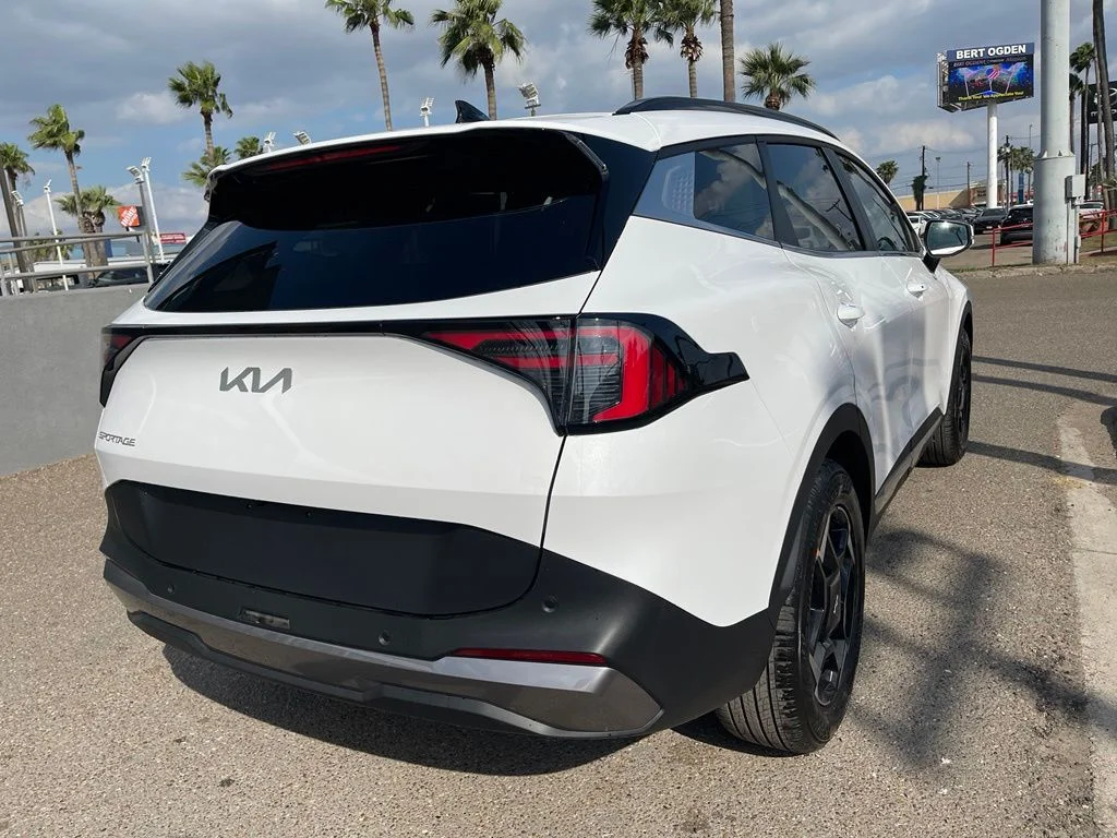 New 2026 White Kia EX image 8