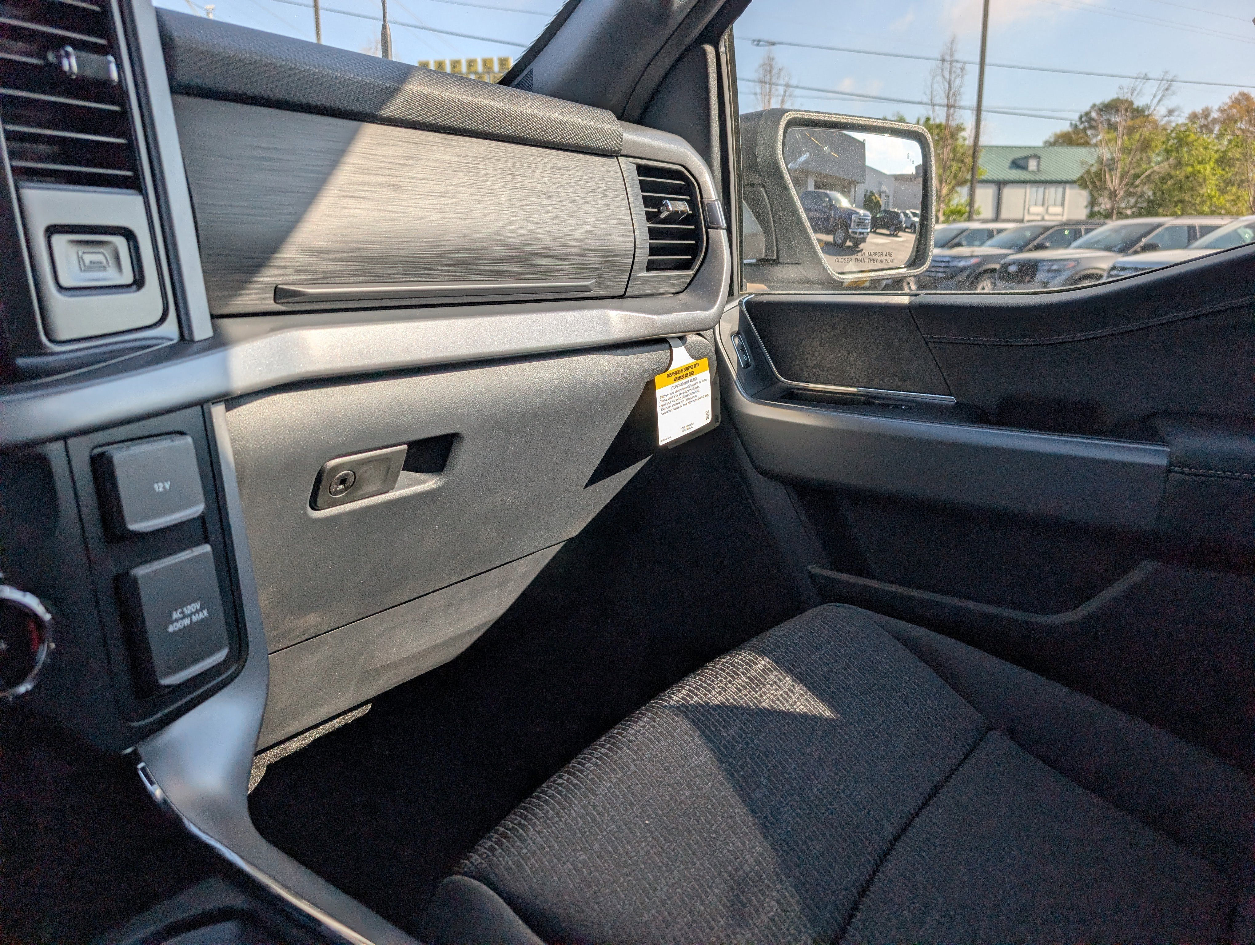 New 2026 OXFORD WHITE FORD XLT image 32