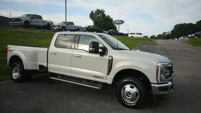 New 2026 White Ford Lariat image 2