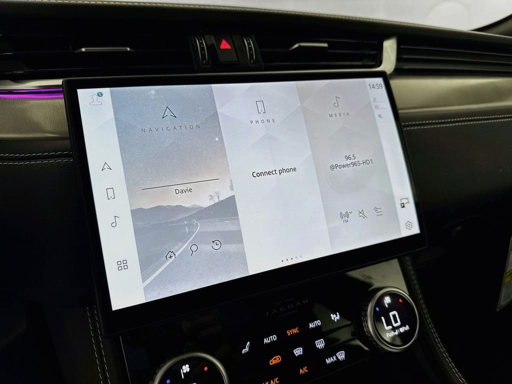 2026 Jaguar F-Pace R-Dynamic S - Photo 15