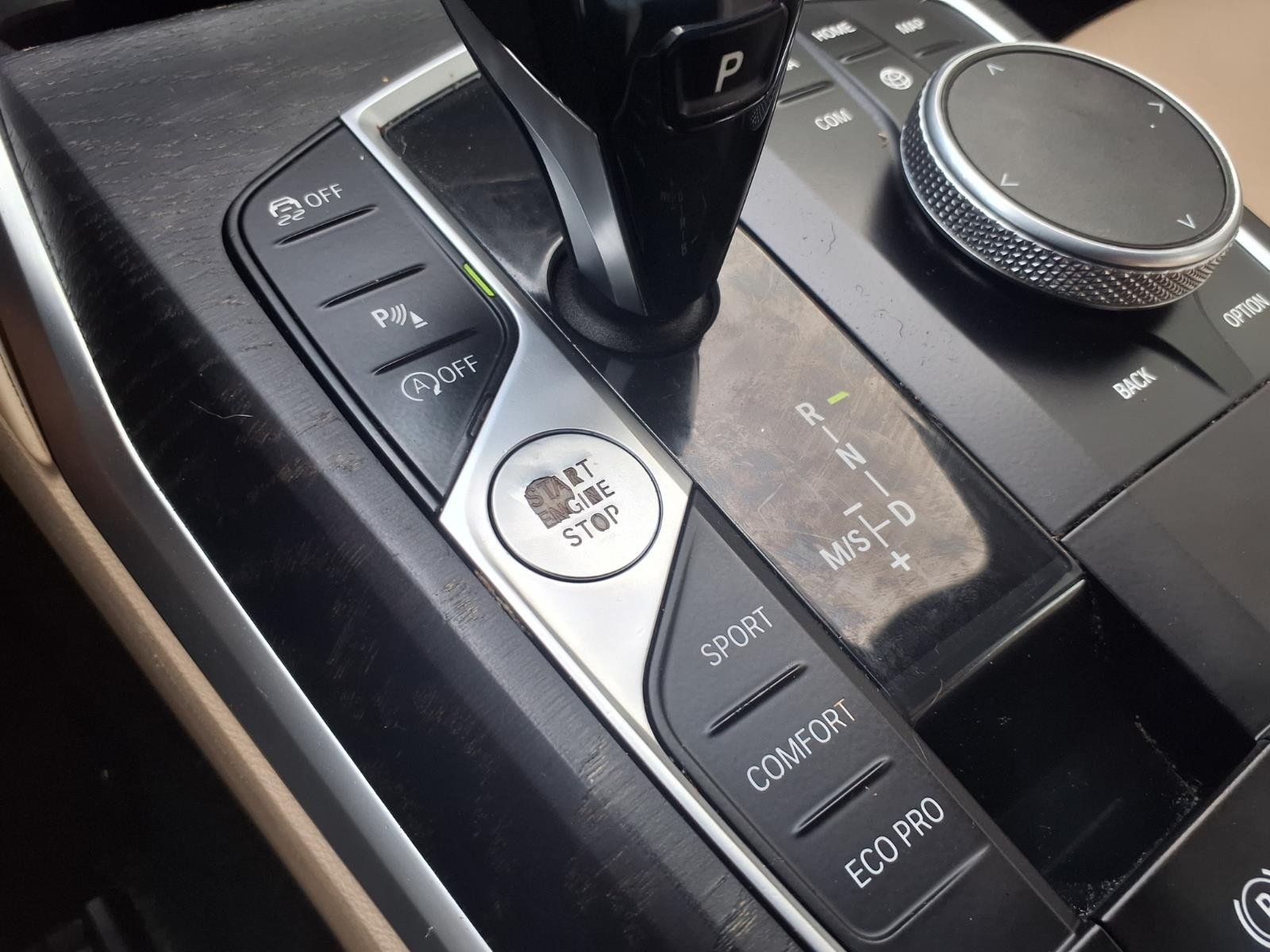 2020 BMW 3 Series photo 25 of 25