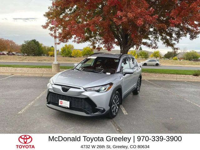2024 Toyota Corolla Cross HYBRID SE SUV 2024 Toyota Corolla Cross HYBRID SE SUV Slide