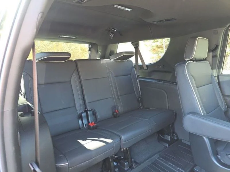 2026 Chevrolet Suburban Premier - Photo 29